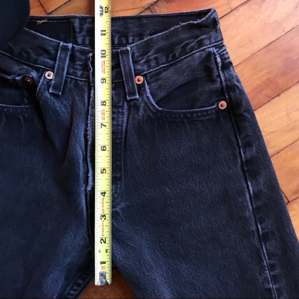 🚫SOLD 🚫 RARE VINTAGE LEVIs 501’s - Picture 3 of 5
